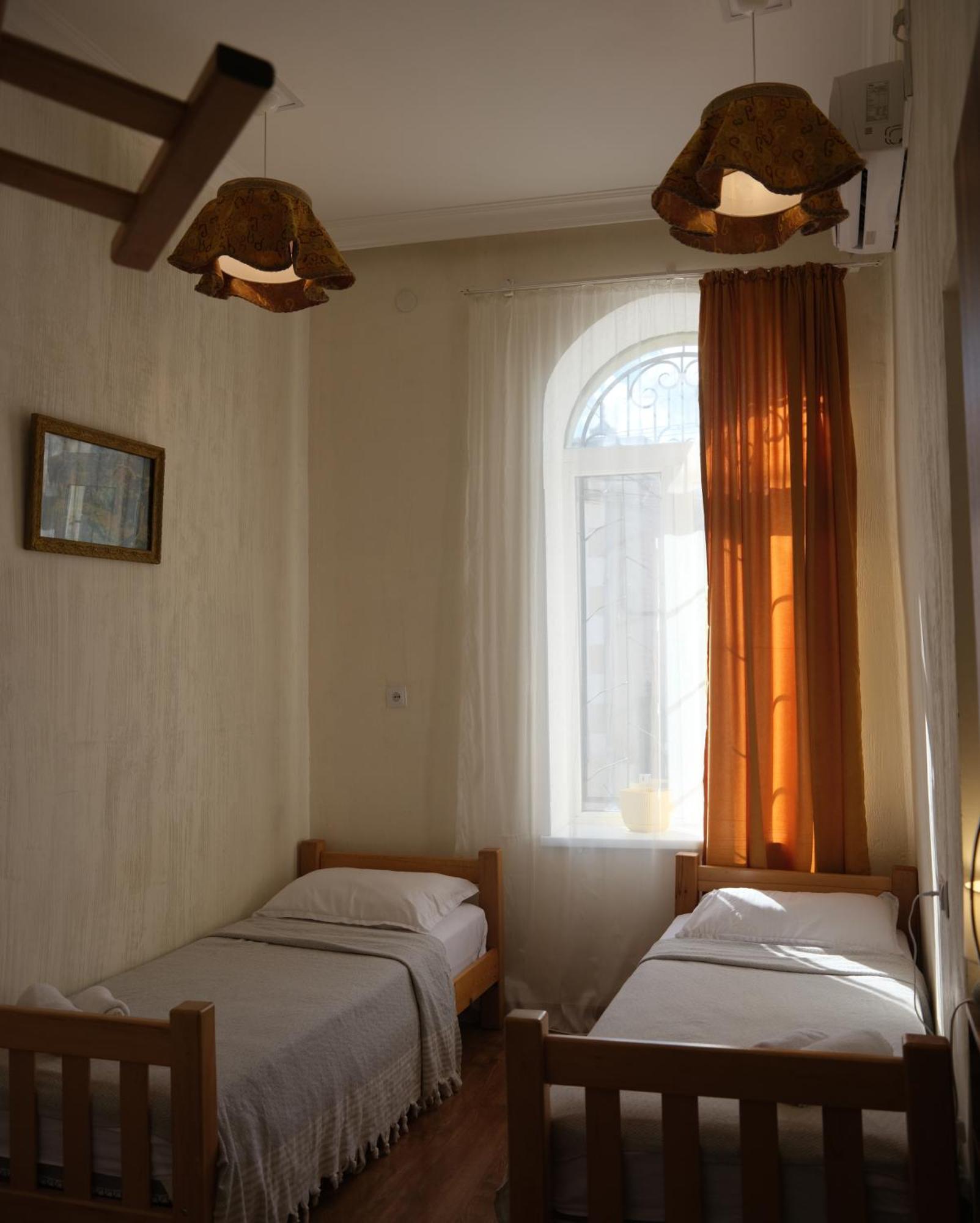 Hotel 1870 Kutaisi Exteriör bild